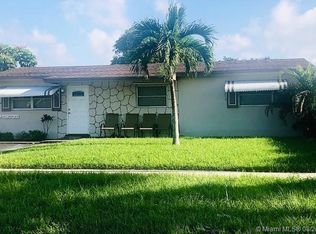 7209 SW 5th St, North Lauderdale, FL 33068