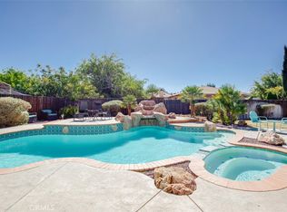 21789 Thunderbird Rd, Apple Valley, CA 92307