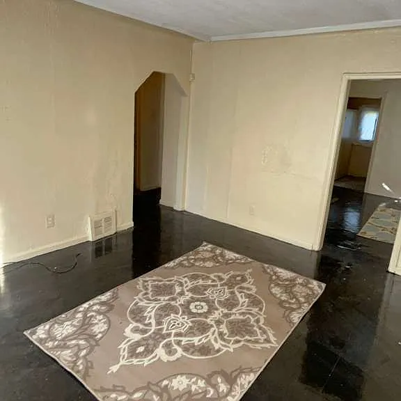 8836 Mettetal St — Photo 6