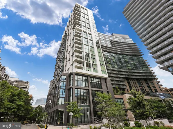 1781 N Pierce St #2601, Arlington, VA 22201