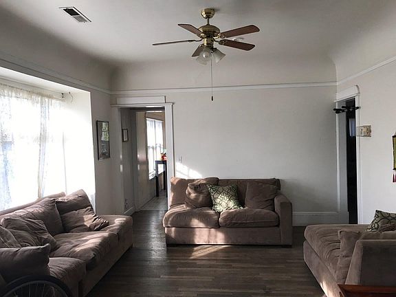 3rd image of 355 N 12th St