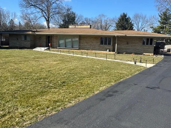 6630 Spring Mill Rd, Indianapolis, IN 46260