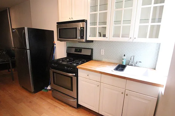 Rented by Bedford 6 Real Estate | media 4