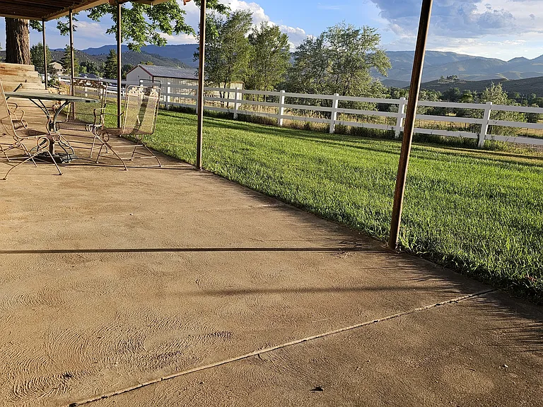 Buckskin Trl — Photo 1
