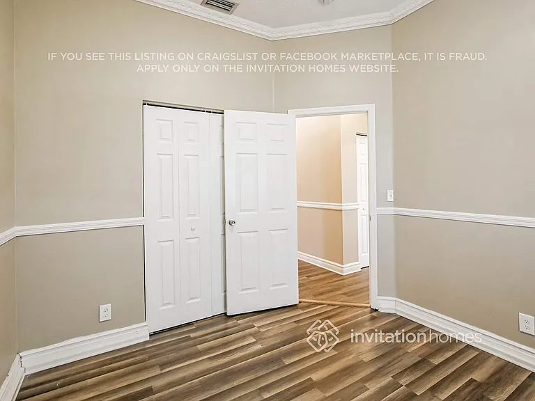 6821 NW 28th Pl — Photo 14