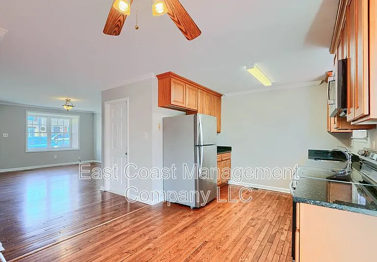 28 Ebbing Ct — Photo 3