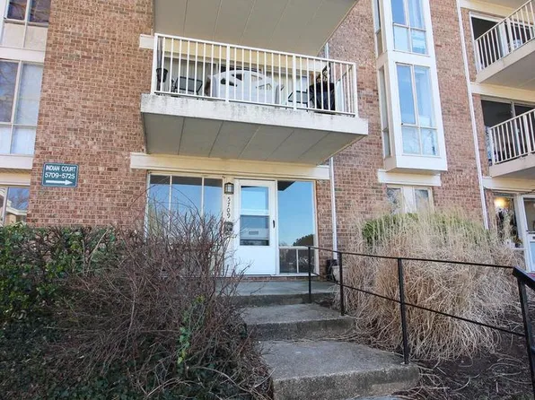 5709 Indian Ct #190, Alexandria, VA 22303