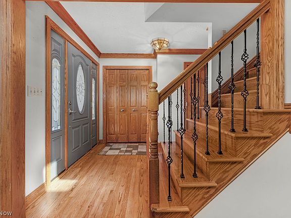 4th image of 16221 Windsor Dr