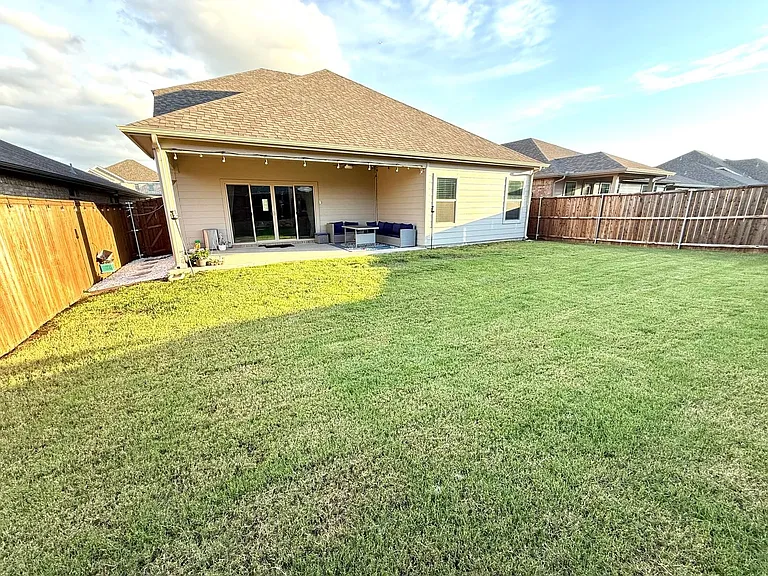 1705 Berry Ridge Trl — Photo 27