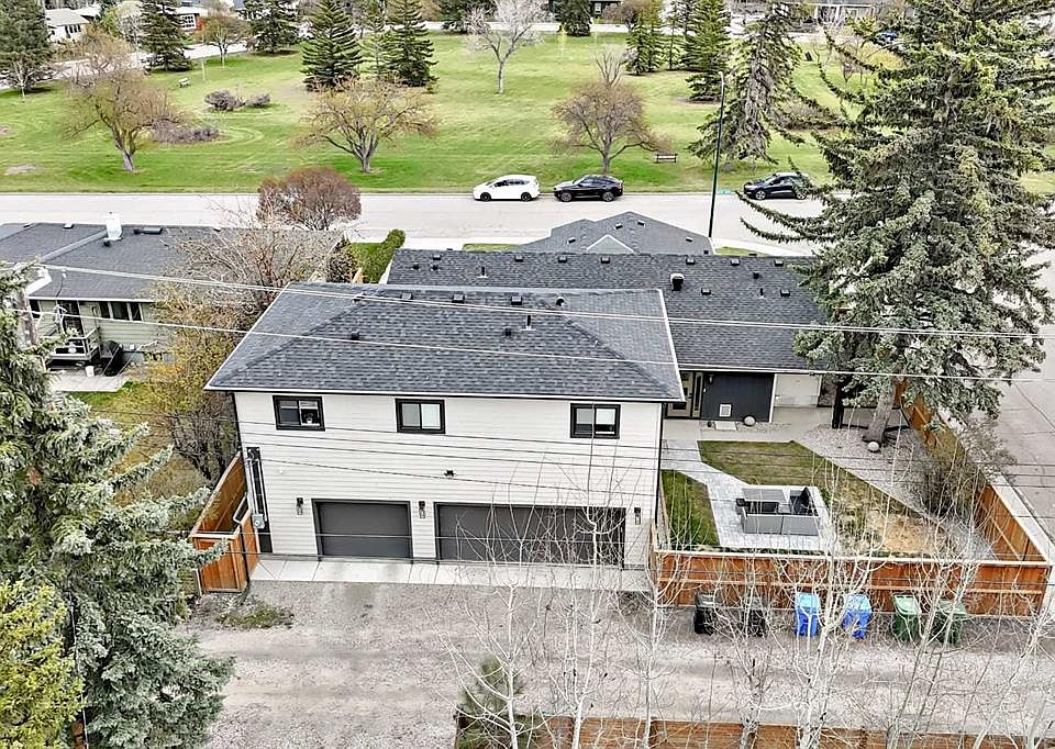 1st image of 19 E Mackay Dr SW