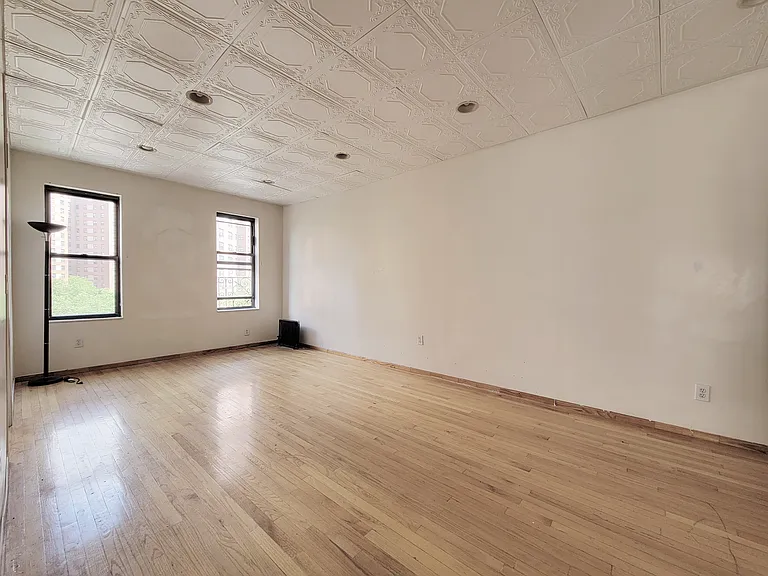 3153 Broadway #21 — Photo 4
