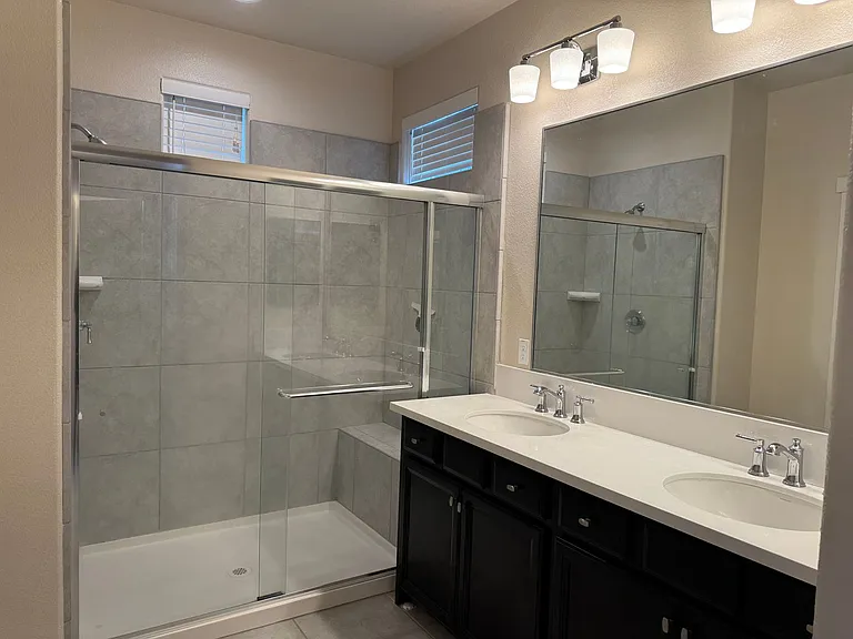 14343 Sherman Blvd — Photo 48