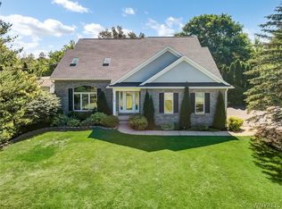 283 Ransom Rd, Lancaster, NY 14086