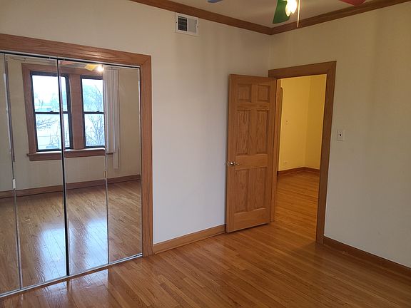 2nd image of 4215 W Fullerton Ave Floor 3