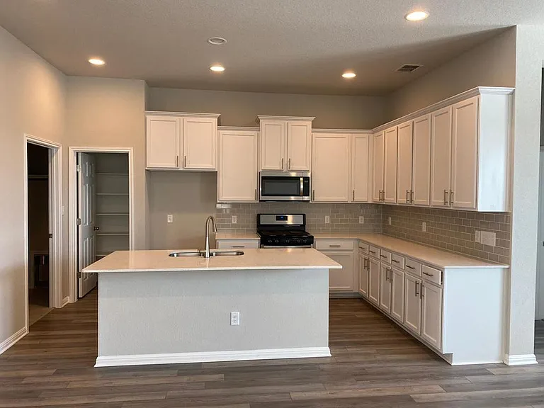 3201 College Park Dr — Photo 14