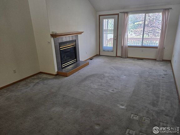 5th image of 3637 Wild Horse Ct