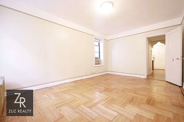 Rented by Zuz Realty | media 16