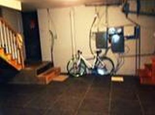 4709 43rd Ave, Sunnyside, NY 11104