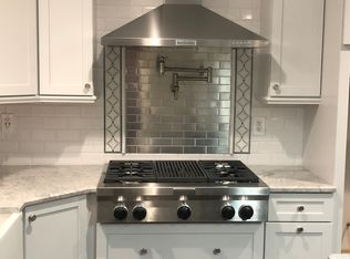 100 Oakdale Ct, Canton, GA 30114