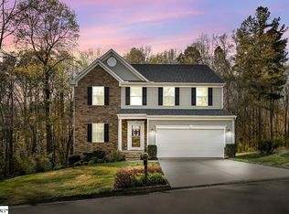 122 Guilford Dr, Easley, SC 29642