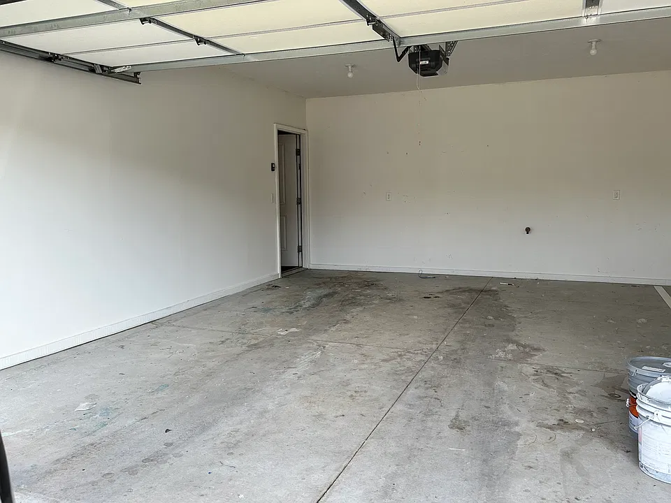 4927-4939 W Madison Ave