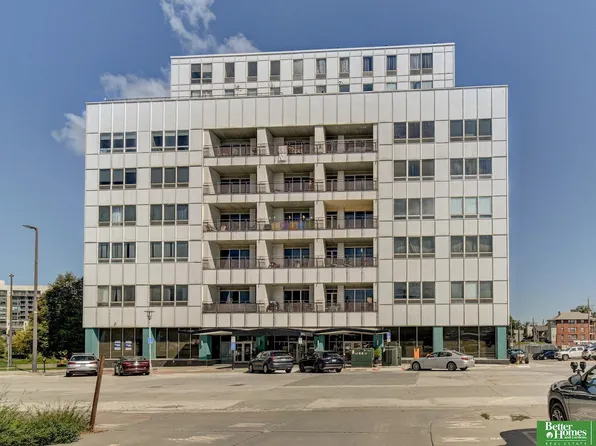 3000 Farnam St APT 9E, Omaha, NE 68131