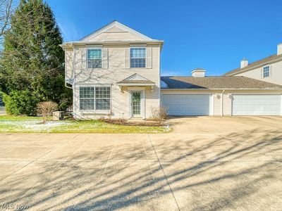 26146 Hawthorne Ct #3C, Olmsted Falls, OH, 44138