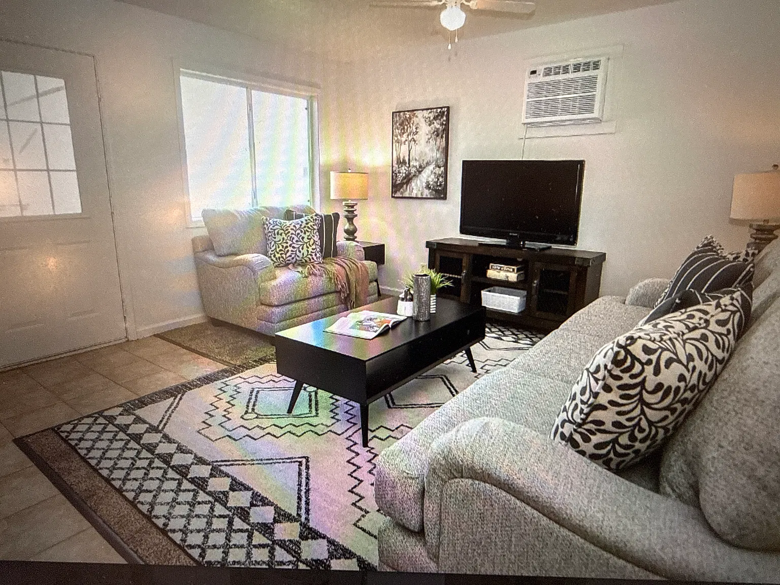 3 bed, 1008 sqft, $925 — Photo 3