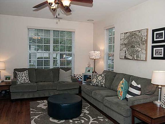 4th image of 5360 Charmont Ct