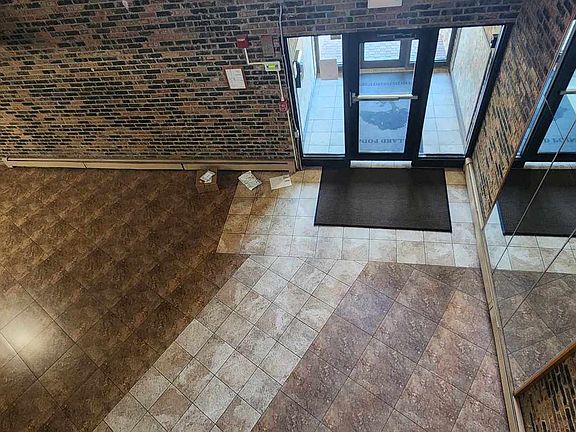 5th image of 8923 Knight Ave APT 208
