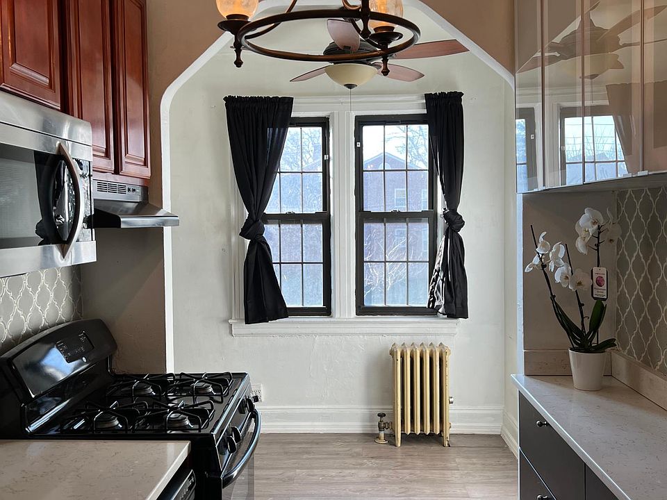 kitchen with dinner area