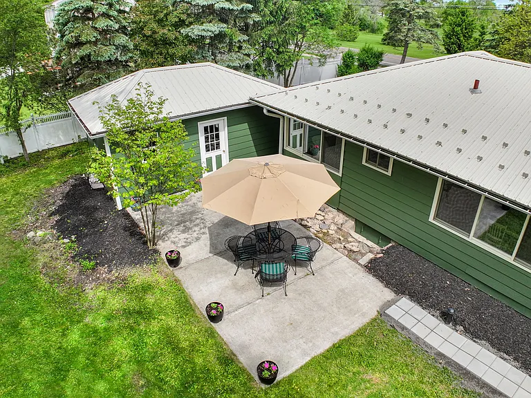 719 Hanshaw Rd #2 — Photo 27