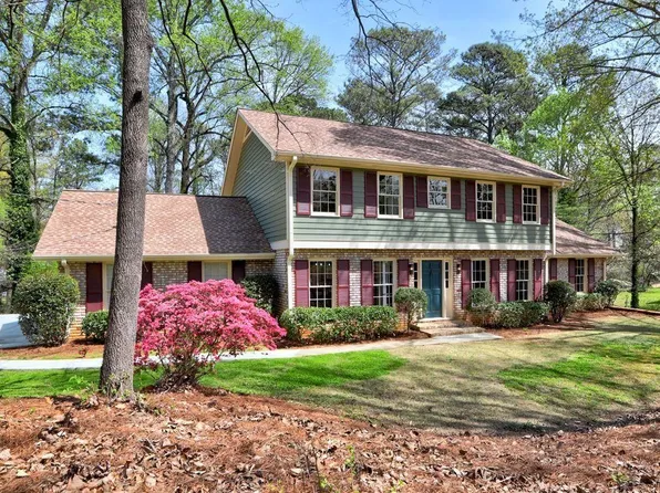 3120 Beechwood Dr SE, Marietta, GA 30067