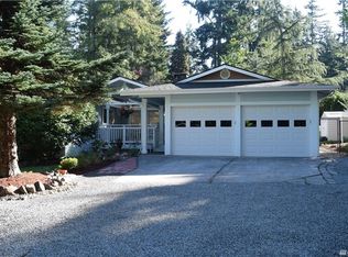 1614 216th Ave SE, Sammamish, WA 98075