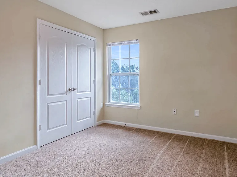 Madison Heights Luxury Apartments — Photo 57