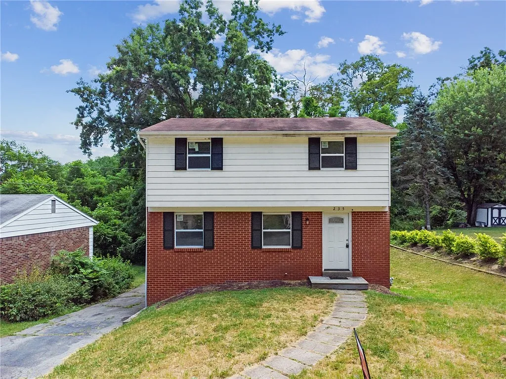 235 Hazel Rd photo 1