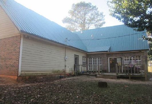 2nd image of 433 Lonnie Malone Rd