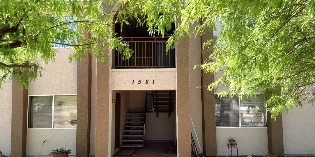 1581 Southern - 4 — Photo 1