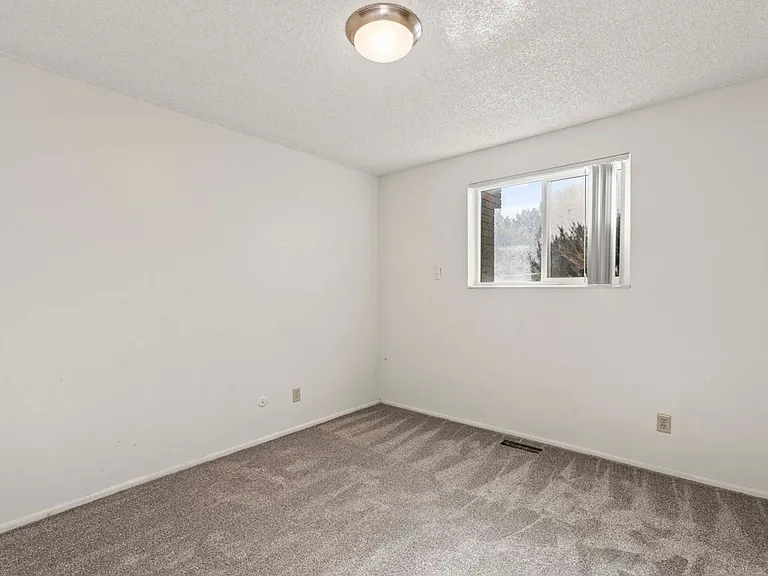Christopher Village Apartments — Photo 36
