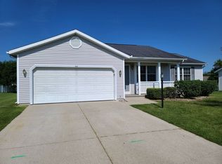 941 Eagle Dr, Goshen, IN 46526