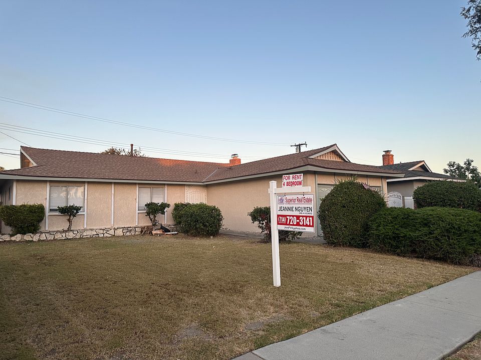 1st image of 15720 Primrose Ln