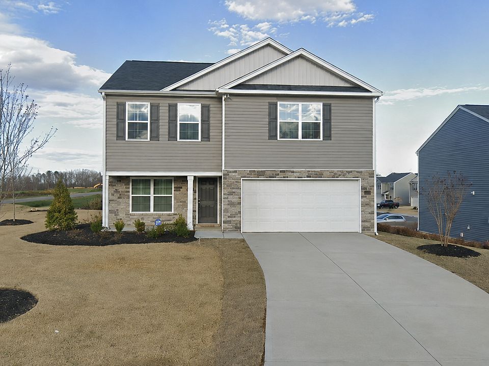 1st image of 109 W Farm Loop