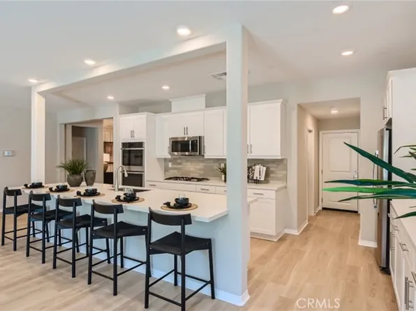 30282 Waterline Dr, Menifee, CA 92584