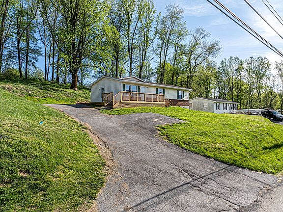 3rd image of 29344 Hillman Hwy