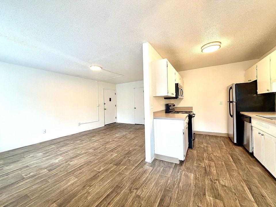 1st image of 4127 SE Cesar E Chavez Blvd APT 6