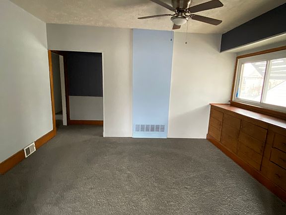 3rd image of 3123 West Blvd #1