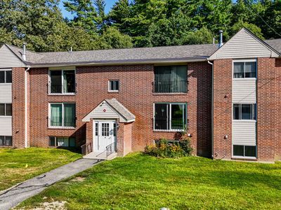 6 Brookside Drive #4, Exeter, NH, 03833
