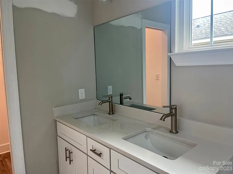 3425 Mable Hubbard Dr — Photo 12