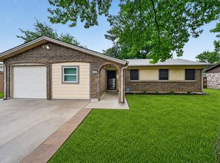 449 Irene St, Burleson, TX 76028