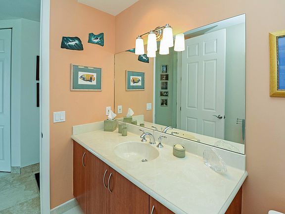 5th image of 2625 NE 14th Ave APT 400